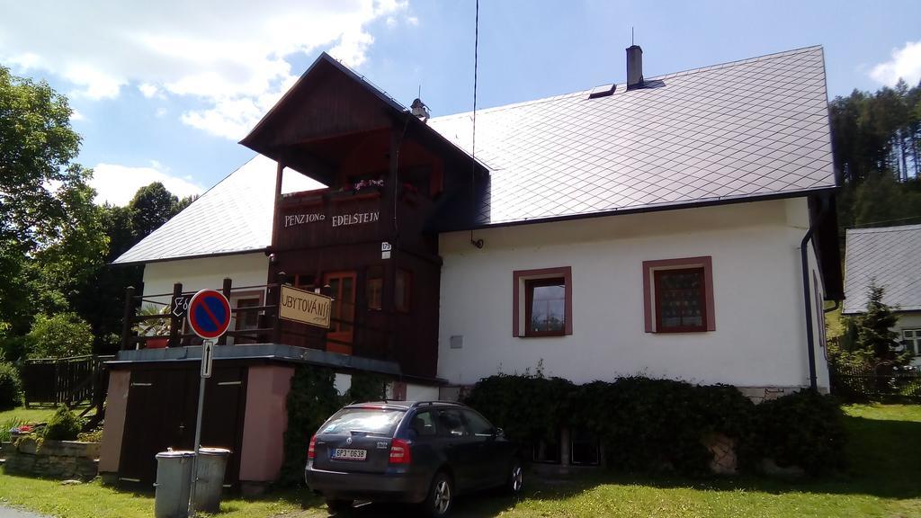 Penzion Edelštejn Petrovice  Exterior foto